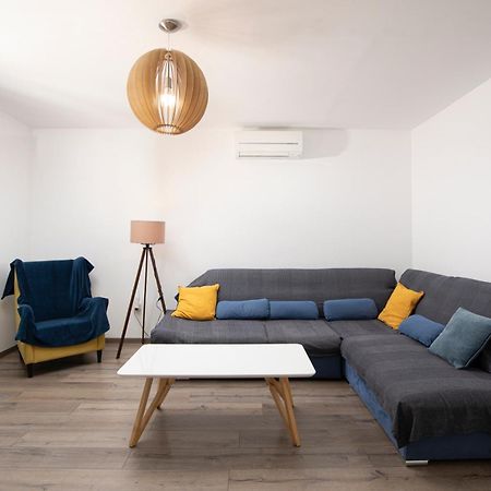 City Market Apartments Πούλα Εξωτερικό φωτογραφία