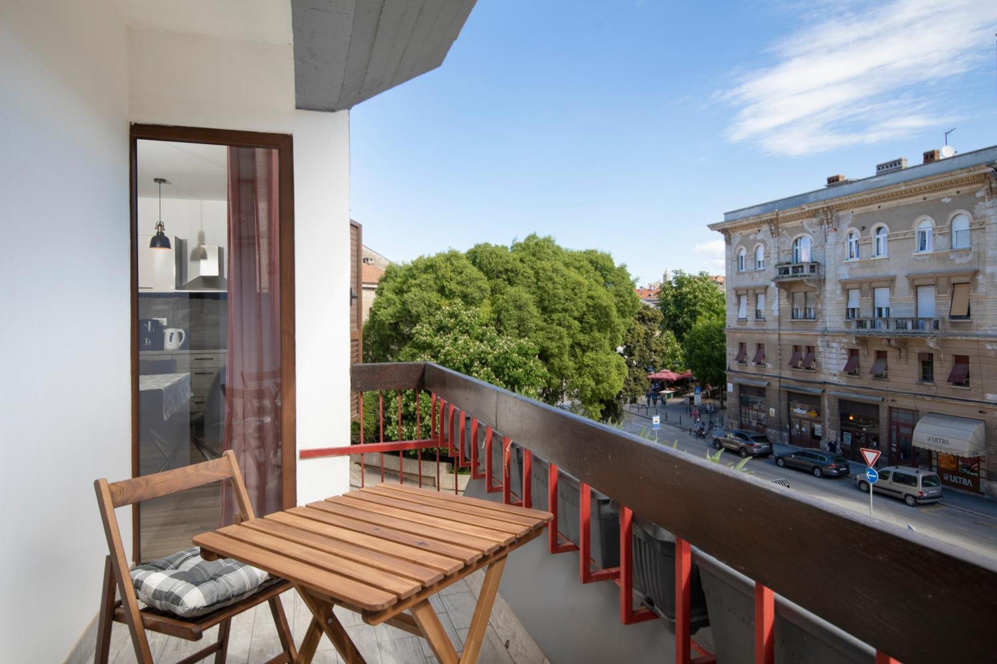 City Market Apartments Πούλα Εξωτερικό φωτογραφία