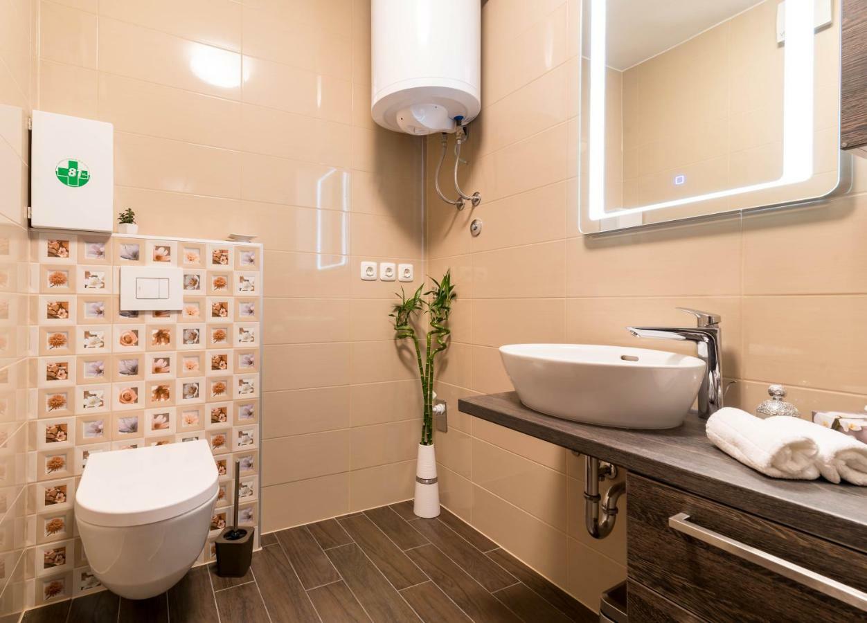 City Market Apartments Πούλα Εξωτερικό φωτογραφία